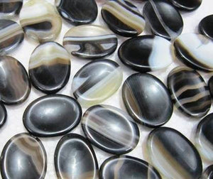 Soloman Agate Worry Stones - 30-40mm Long 15g - India