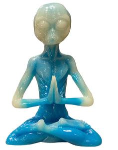 Sitting Yoga Alien - Blue Luminous Resin - 5.75 inches - 15cm - China - NEW1022